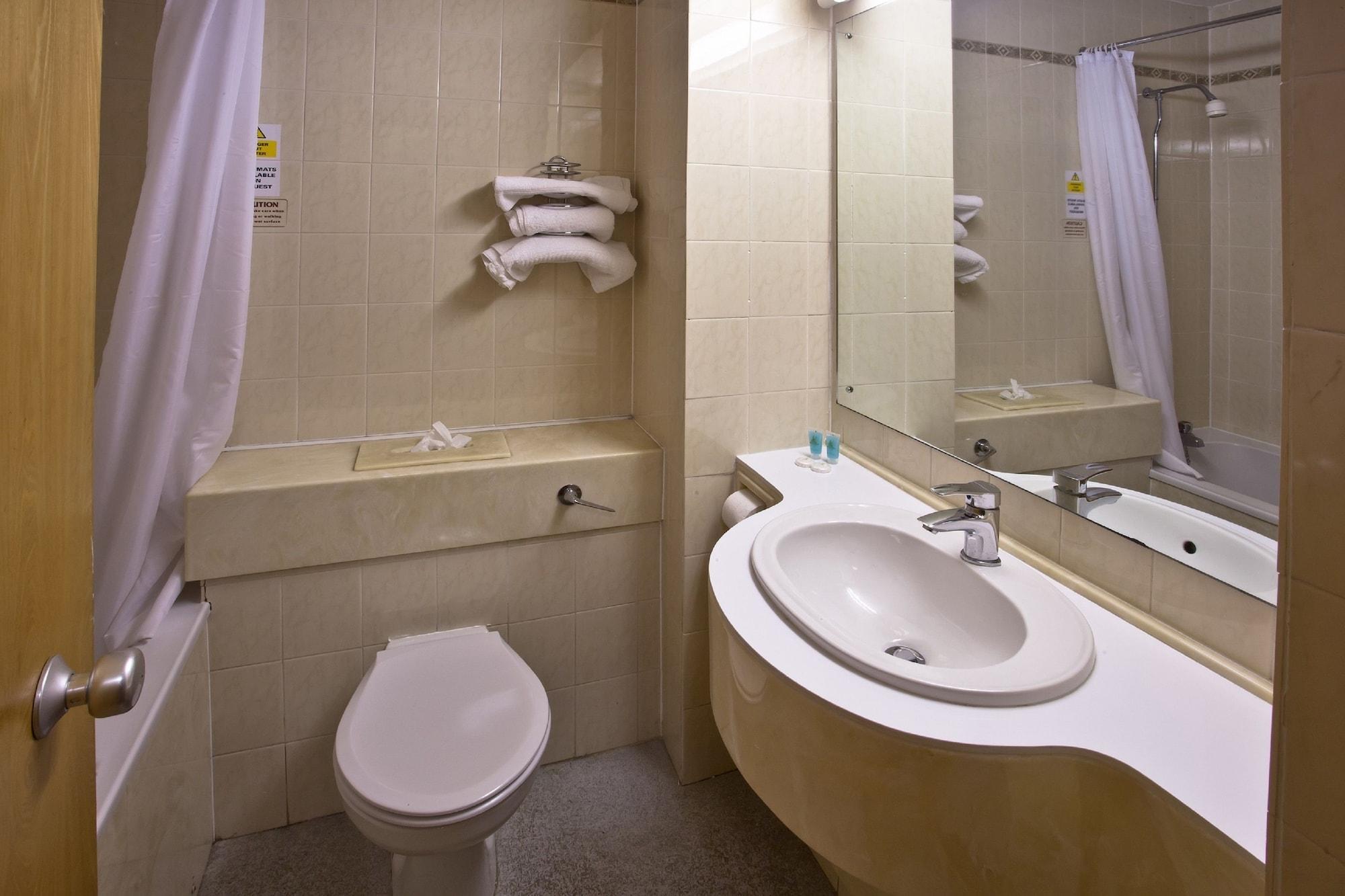 Britannia Hotel Wolverhampton Ngoại thất bức ảnh