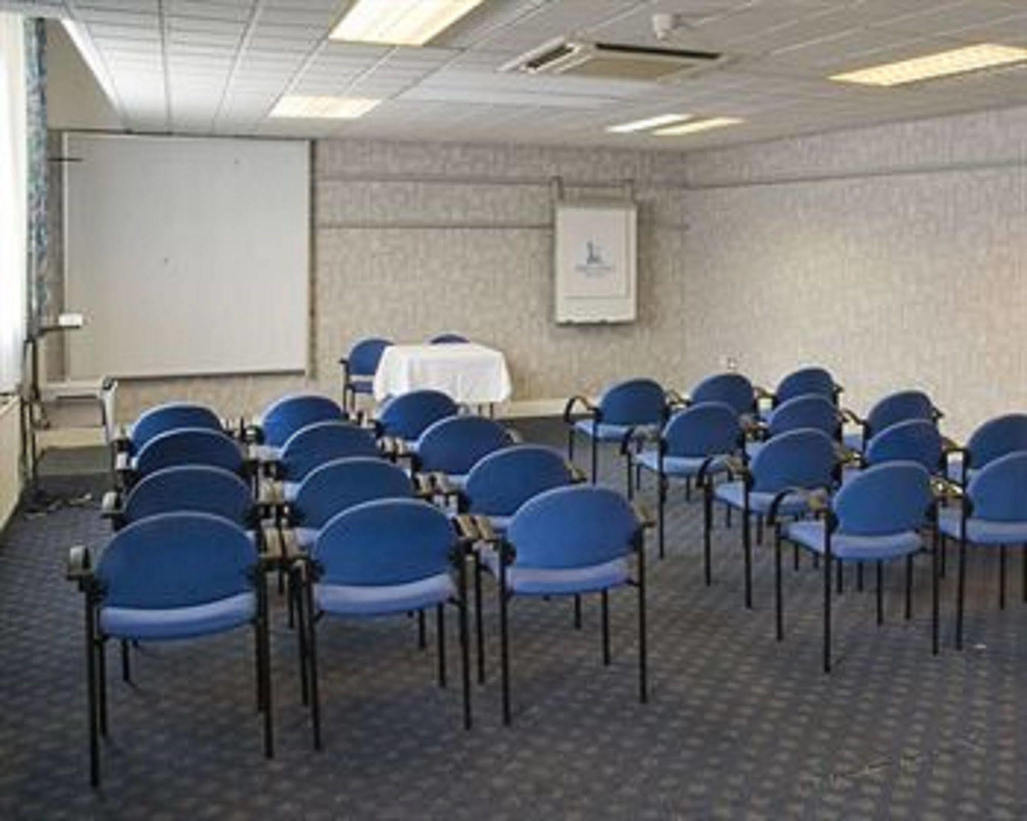 Britannia Hotel Wolverhampton Ngoại thất bức ảnh