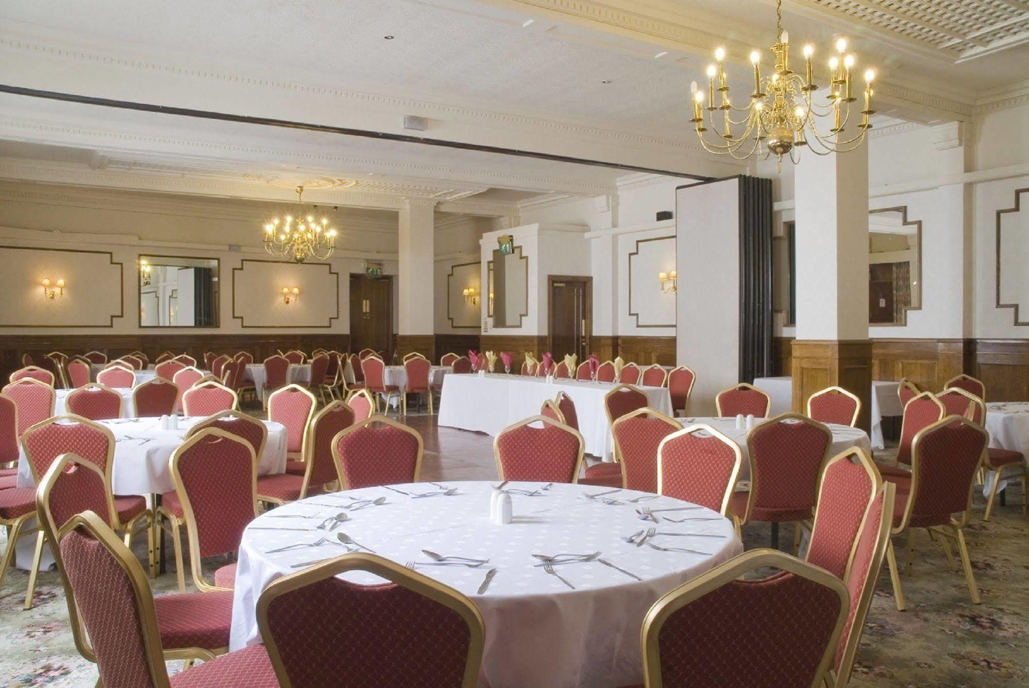 Britannia Hotel Wolverhampton Ngoại thất bức ảnh
